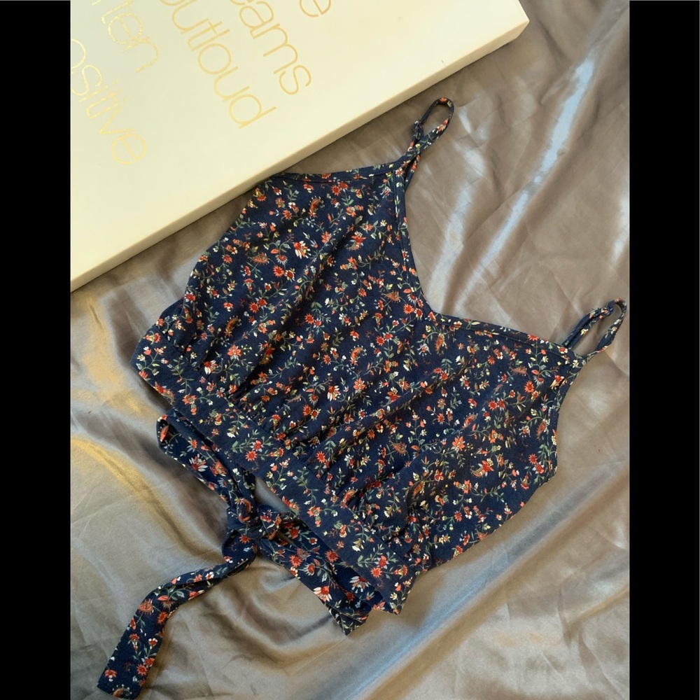 Flowers croptop